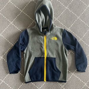 North face fleece zip up 18-24 months like new